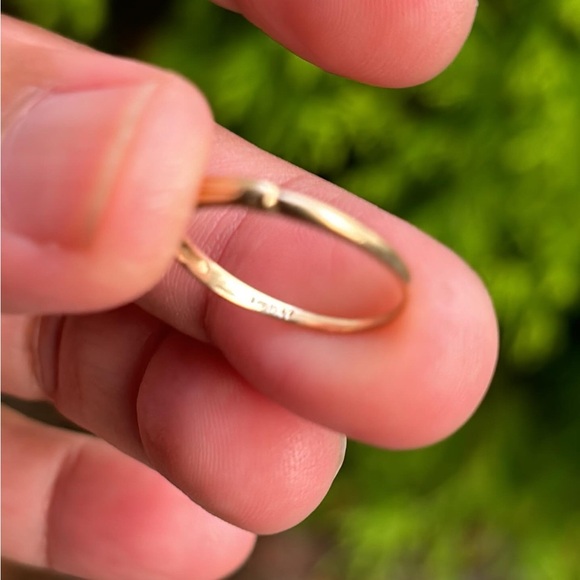 Vintage 14k Gold Ring - Picture 2 of 9